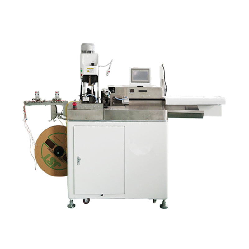 Fully automatic wire twisting and soldering terminal machine